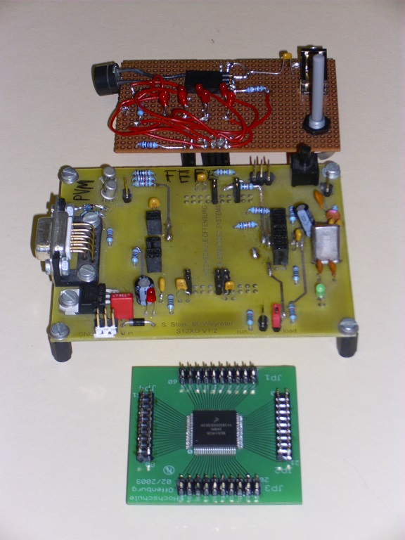 S12XD: Applikation-Motherboard mit 5V-Regler, Taktgeber und V.24 Schnittstelle